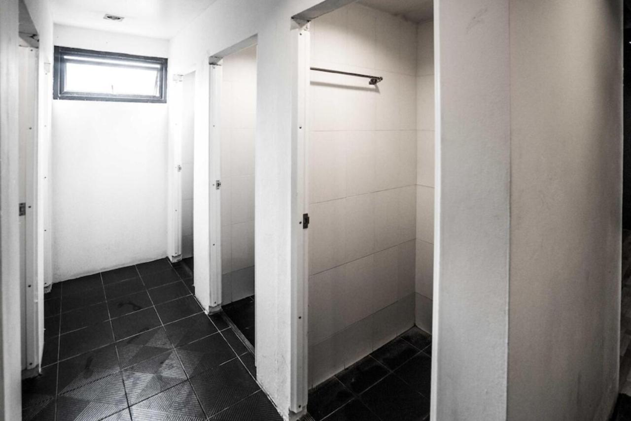 3Plus1 Hostel Patong Buitenkant foto